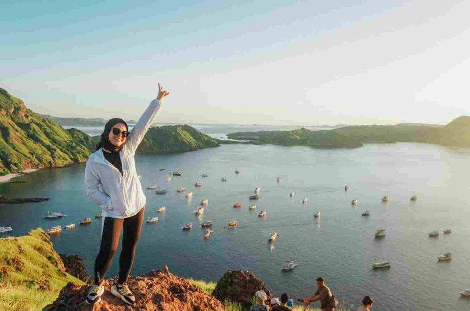 Pulau Padar Labuan Bajo, Aktivitas Daya Tarik, Rute Tips Berkunjung dan Biaya