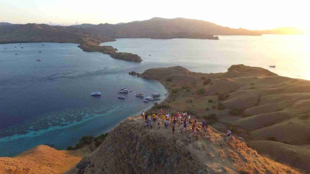gili lawa darat labuan bajo
