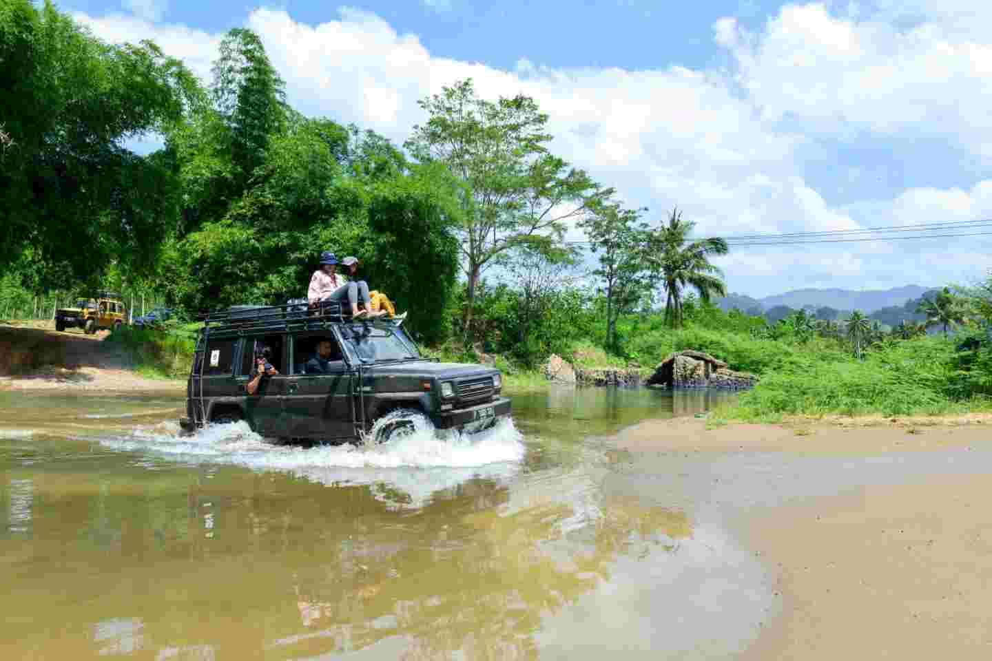 paket wisata sukamade 2 hari 1 malam