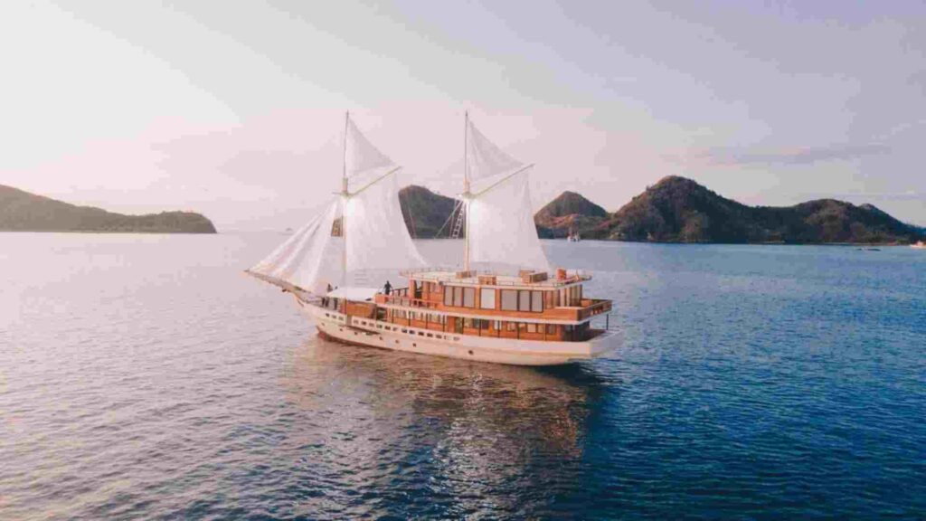 wisata labuan bajo dari lombok