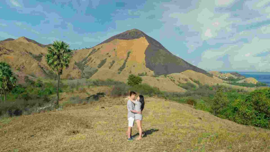 bukit menjaga labuan bajo