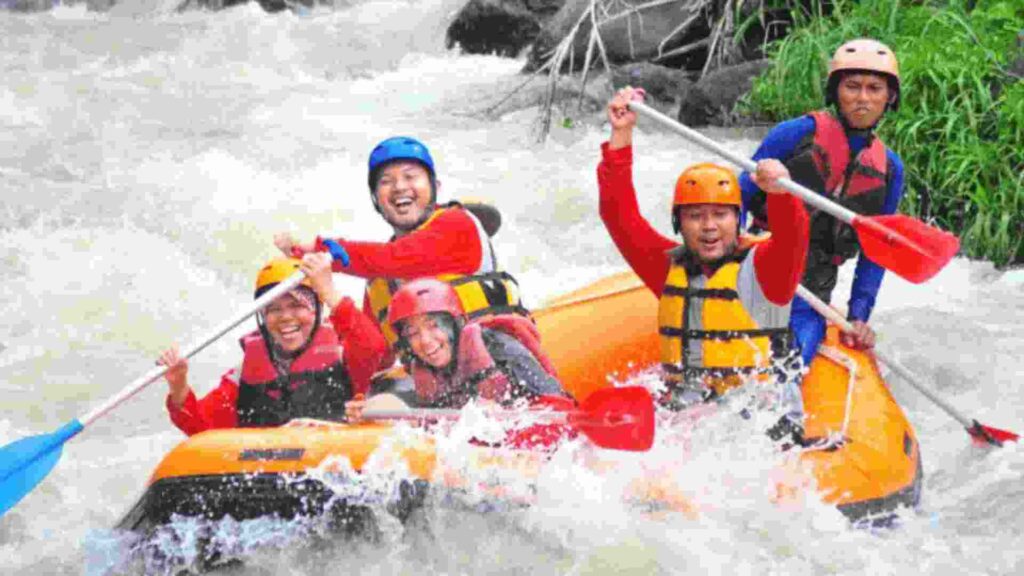 wisata arung jeram kasembon malang