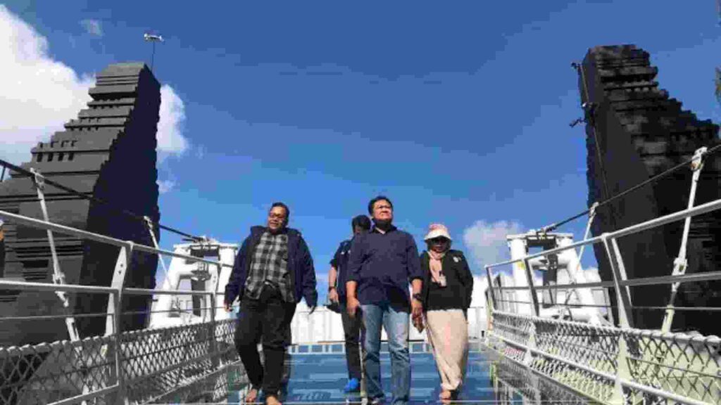 paket tour jembatan kaca bromo